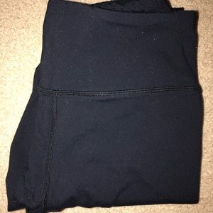 Lululemon size 8 black leggings
